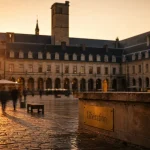 Place Dijon : vue golden hour de la place de la Libération à Dijon